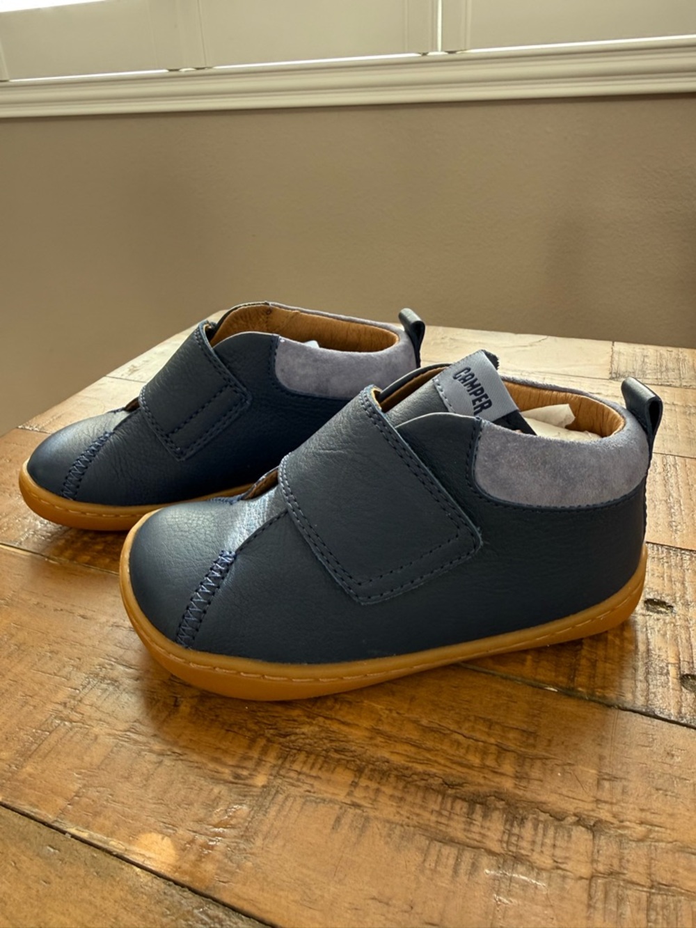 Camper Kids Leather Strap Sneakers (EU 24/US Toddler 8)